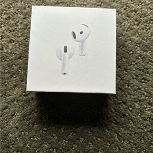 Apple White Earbud Headphones with Wireless Design
